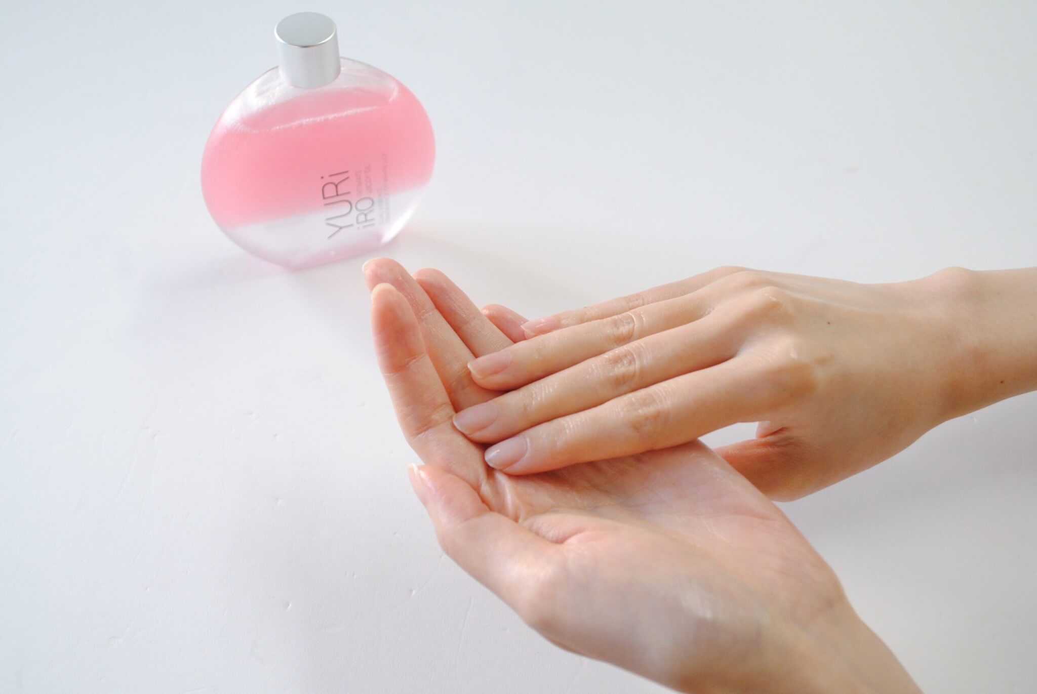 ユリイロ　インティメイトオイル