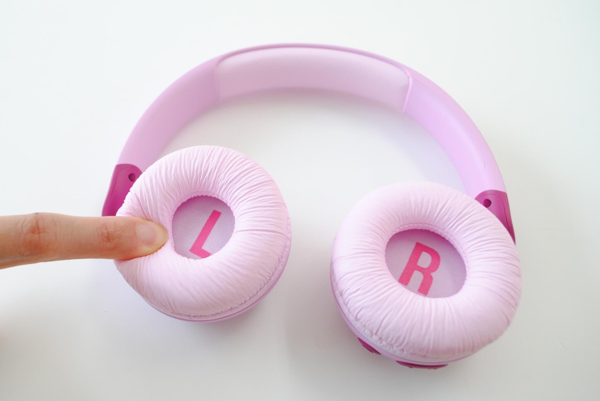 JBL　子ども用ワイヤレスオンヘッドホン　Junior 320BT