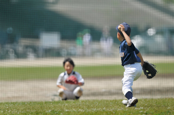 左利きの野球少年