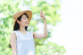 日焼け止め　スプレー　パウダー