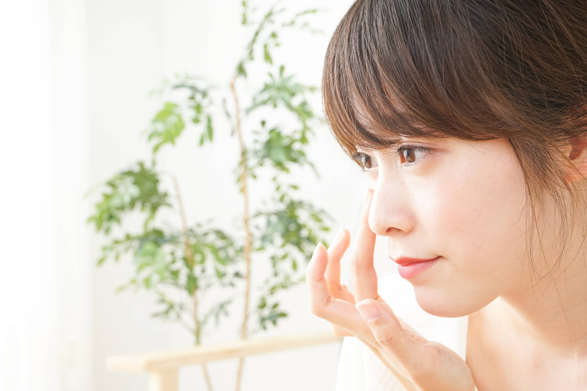 顔の毛穴用ピーリング　美容液　おすすめ